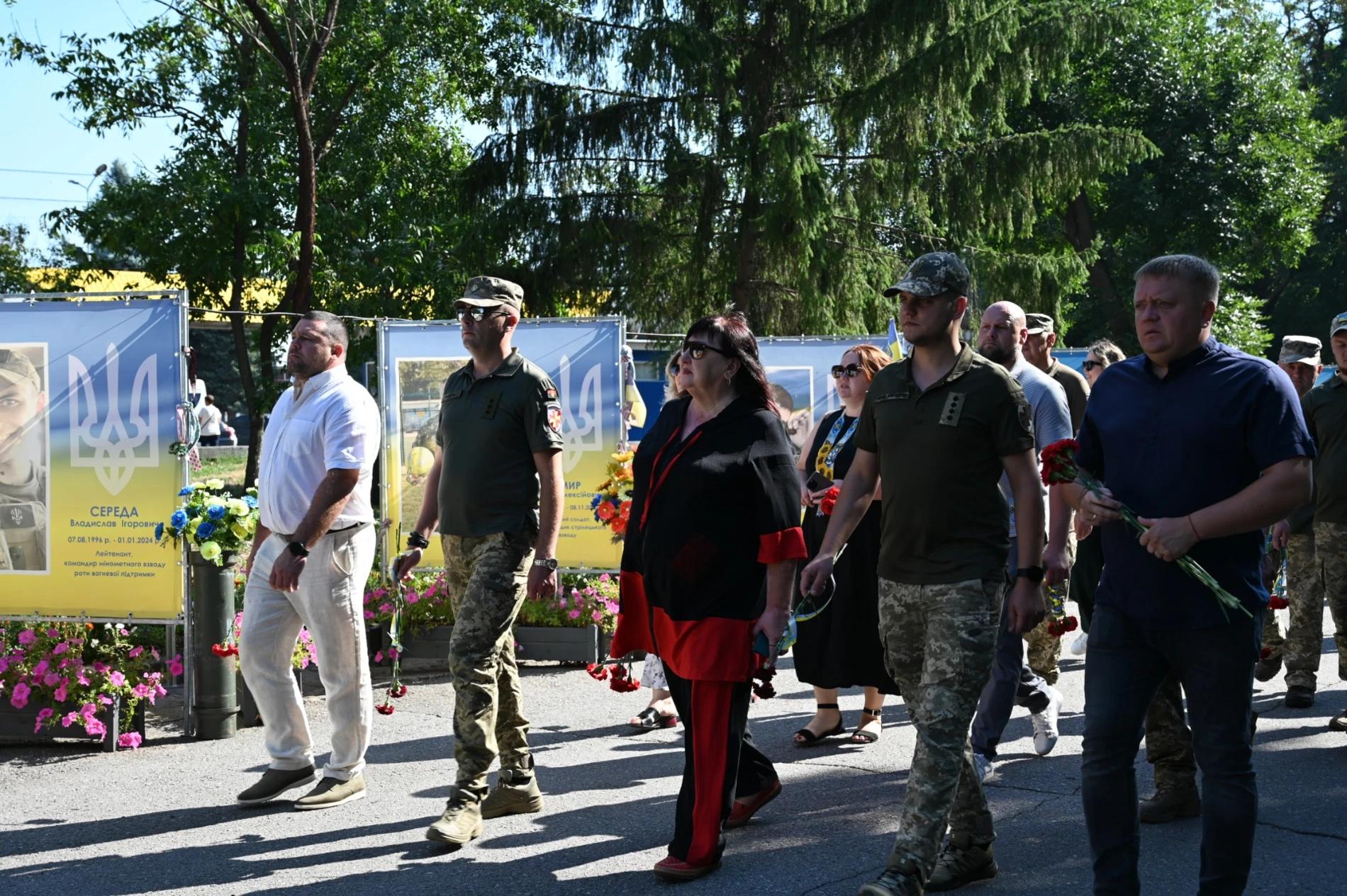 «Українське серце» у Золотоноші: як у громаді відзначили 35-ту річницю Незалежності України