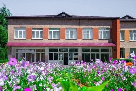 Золотоніський академічний ліцей імені Михайла Драй-Хмари: нова сторінка давньої історії