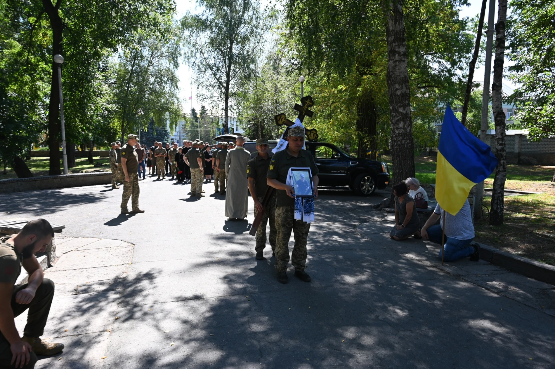 Золотоніська земля стала місцем вічного спочинку луганського воїна: на щиті Євген Шепітько