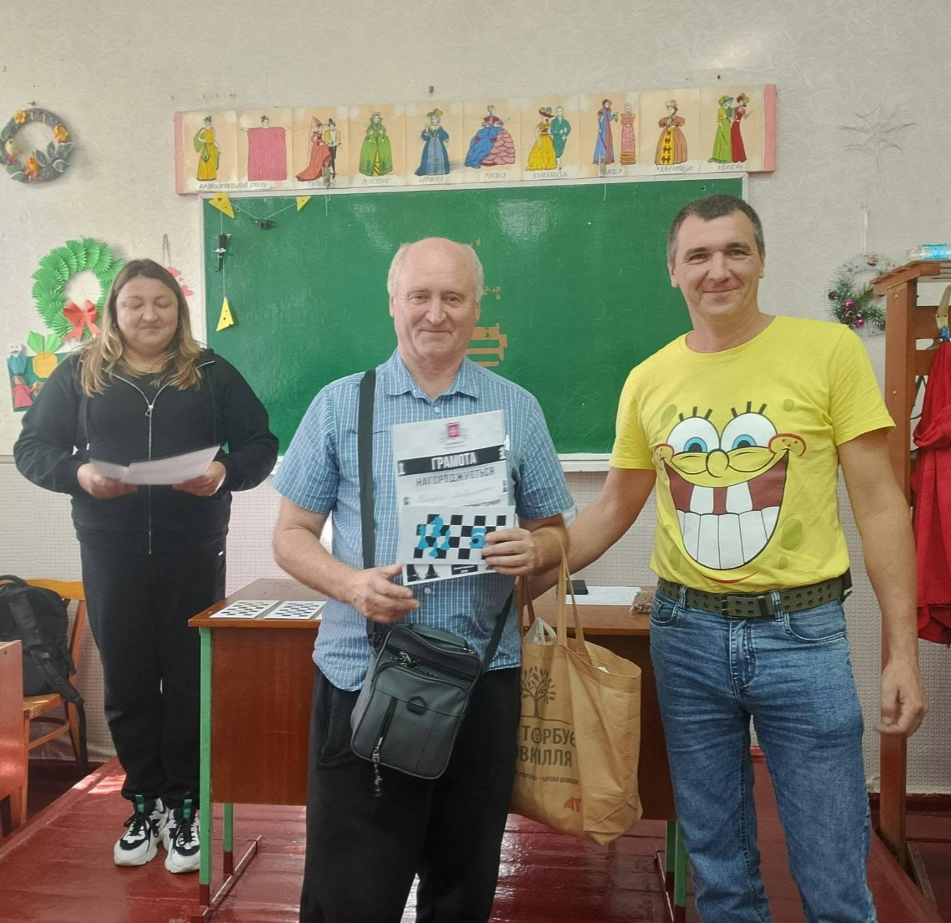 У Золотоноші зійшлися за шахівницями представники шести громад