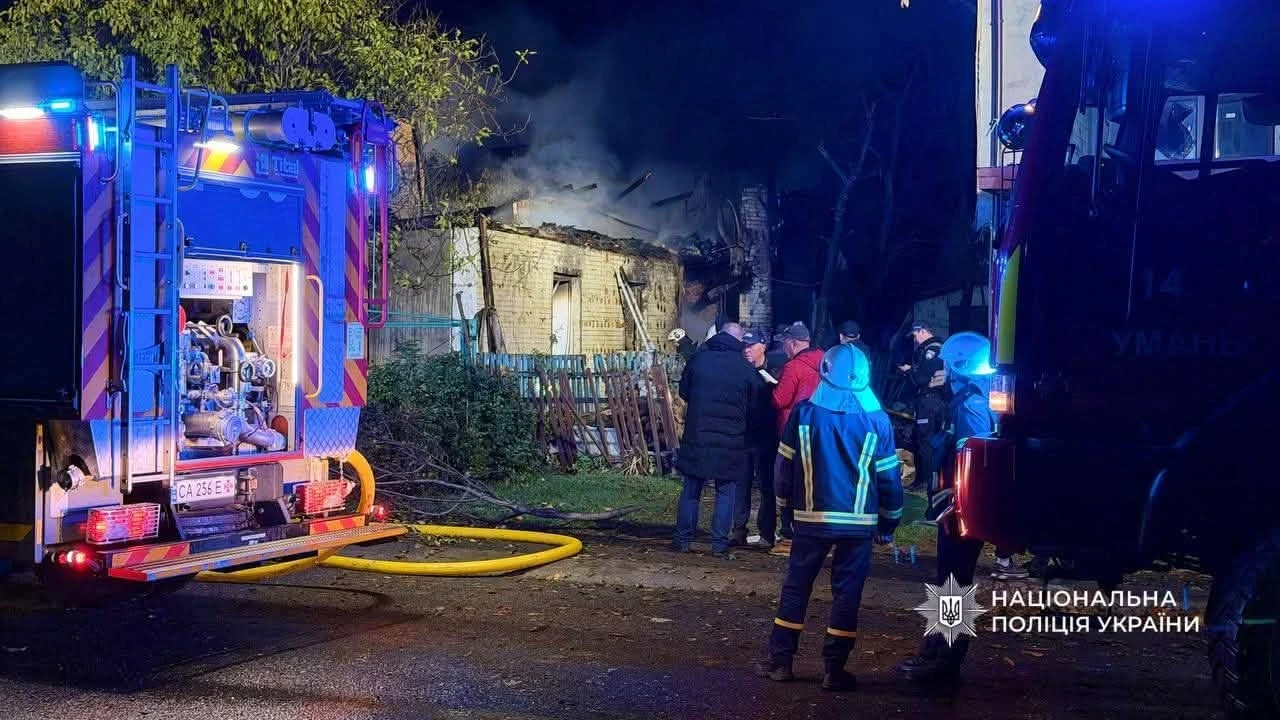 Російські дрони атакували Умань: пошкоджено будинки, гіпермаркет і готель
