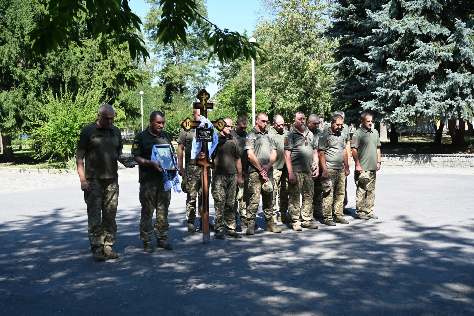 Золотоніська земля стала місцем вічного спочинку луганського воїна: на щиті Євген Шепітько