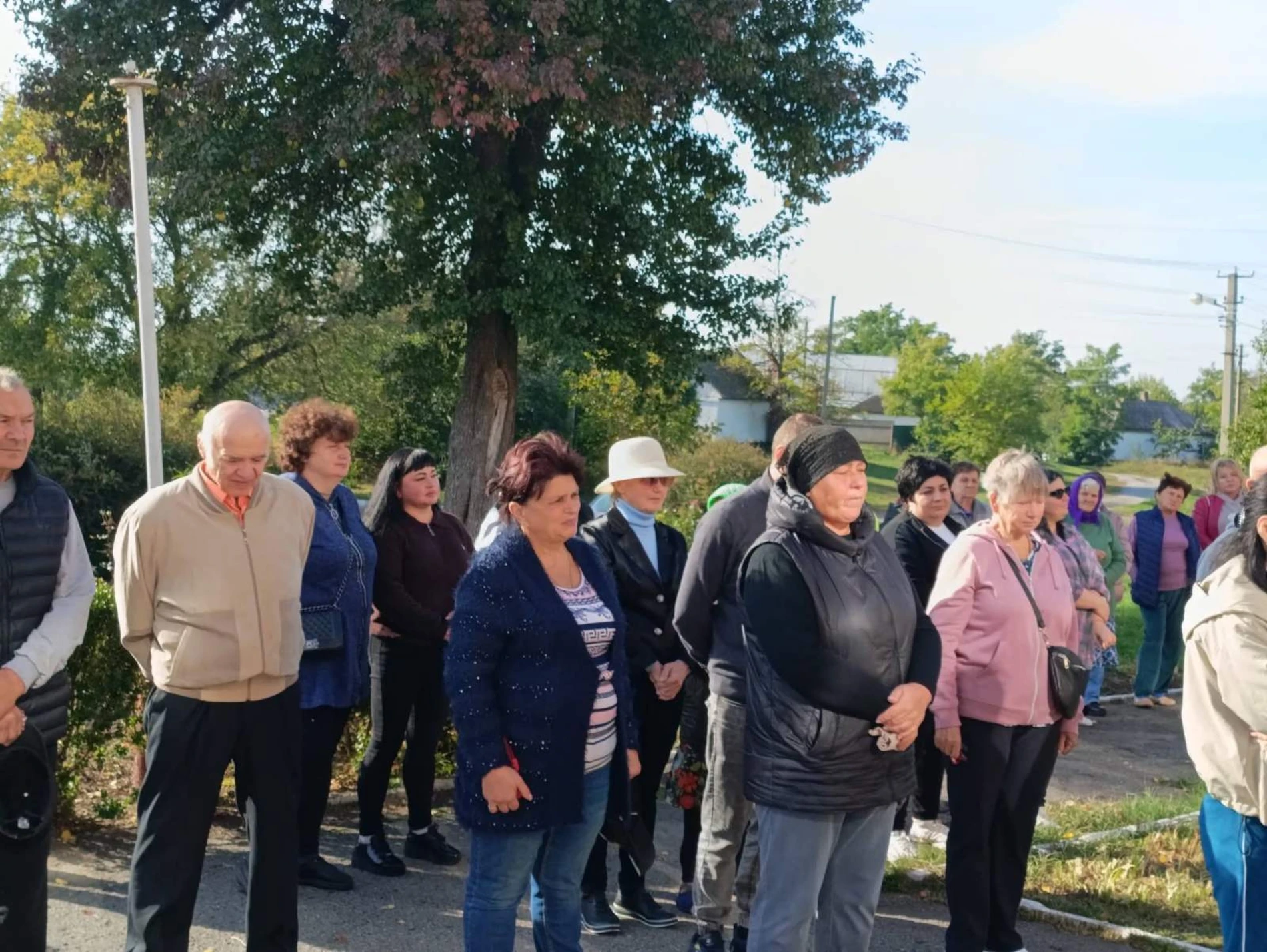 Вшанувати Героя зійшлися сільчани