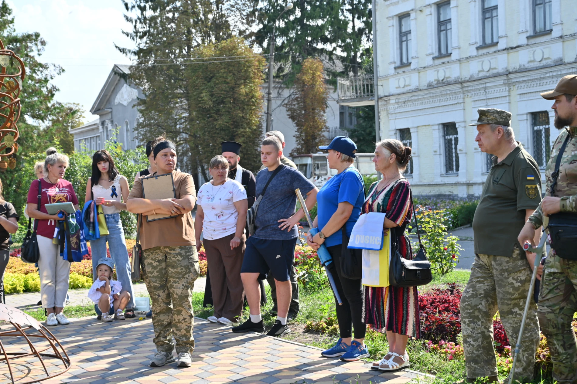 «Твоя віра — його щит. Твоя молитва — його броня»: День зниклих безвісти у Золотоноші