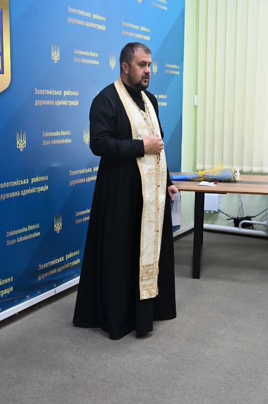 Посмертні нагороди Героям: у Золотоноші вшанували захисників України