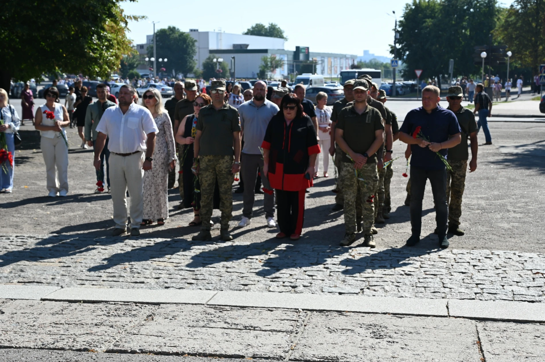 «Українське серце» у Золотоноші: як у громаді відзначили 35-ту річницю Незалежності України