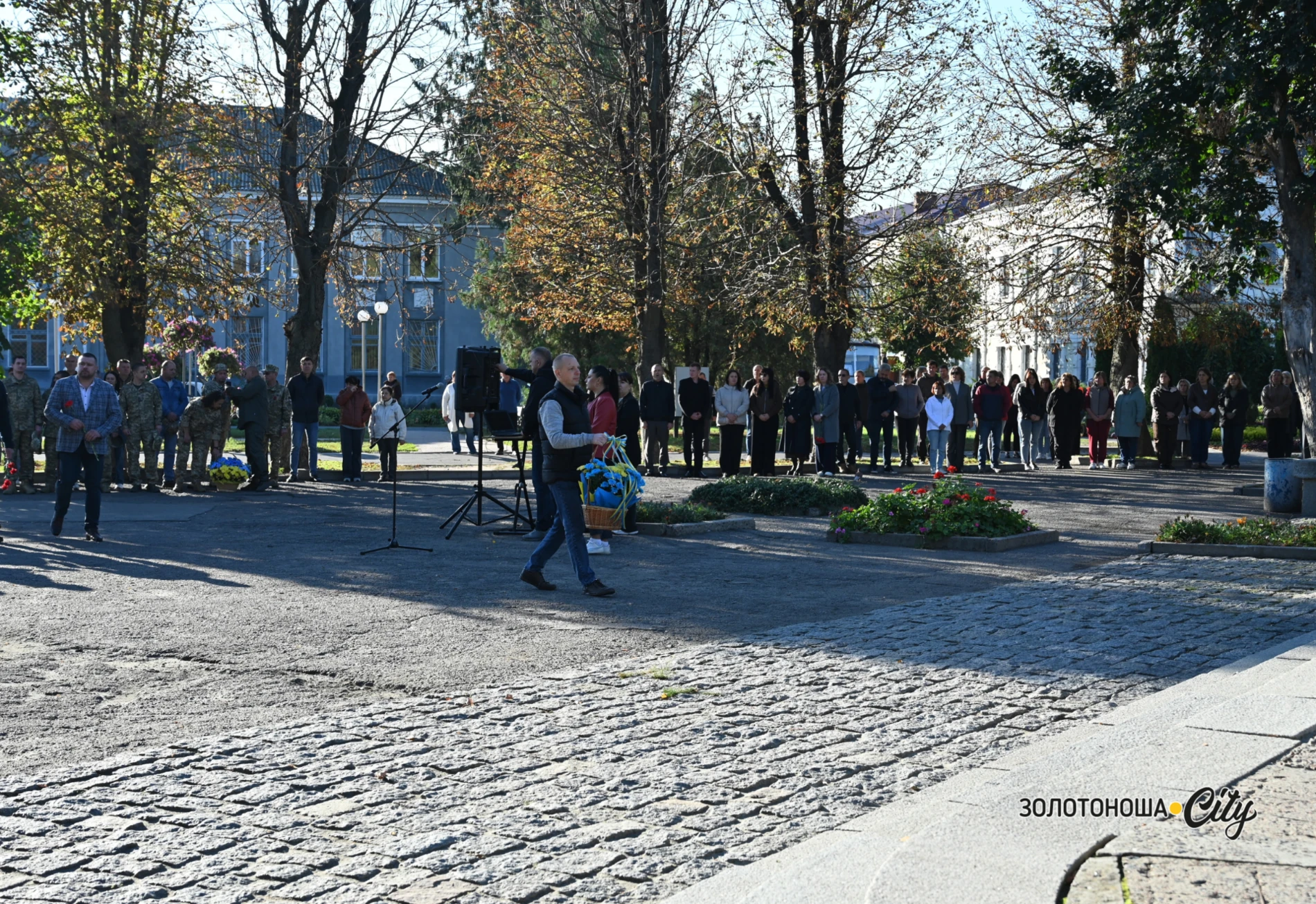 Вшануймо нескорене українське воїнство
