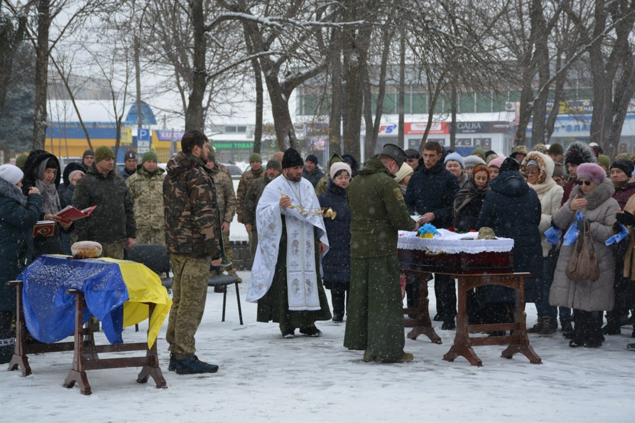 Поховання Захисника Золотоноша