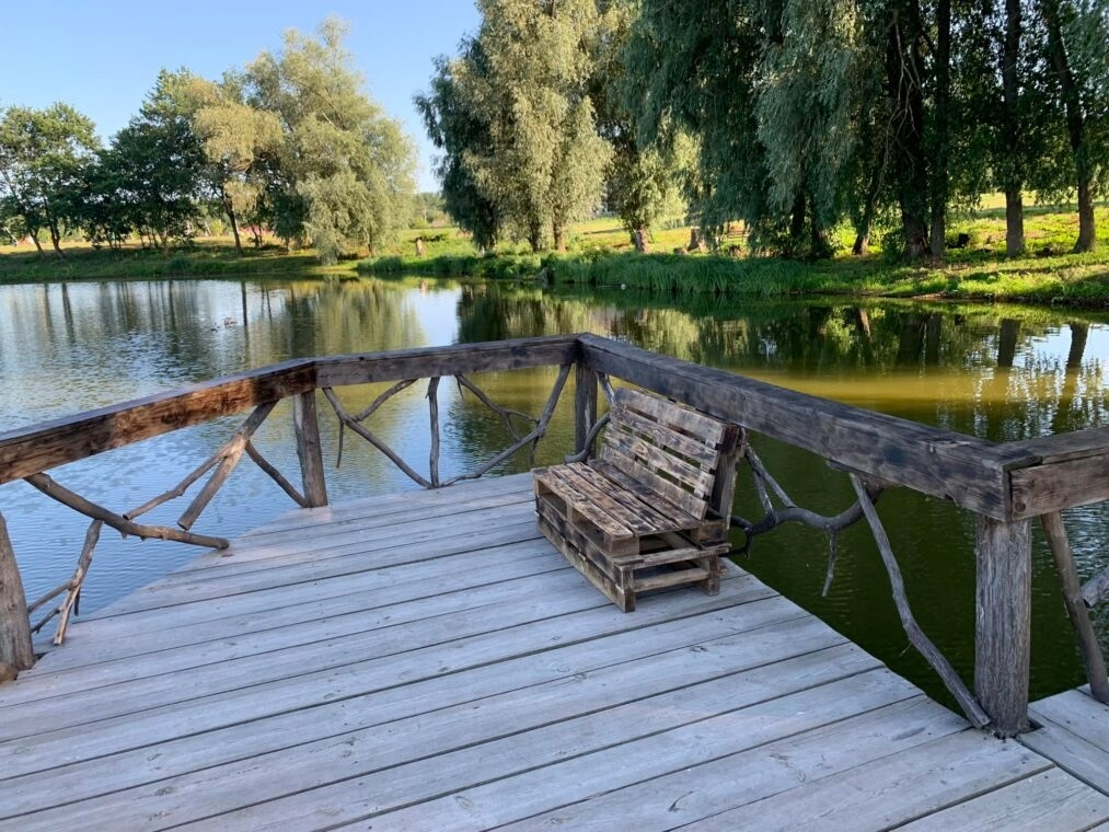 Кропивна, Хвилів Дуб і шлях Святого Якова: Україна, яку відкривають заново у Золотоноші та Барі