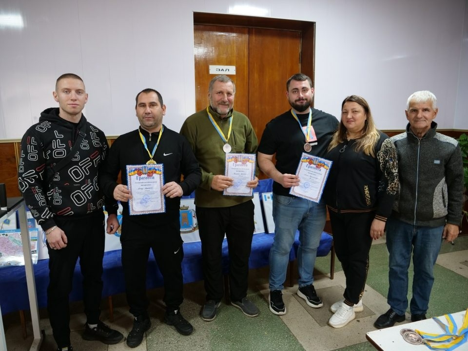 У Золотоноші відбулася першість громади з армрестлінгу