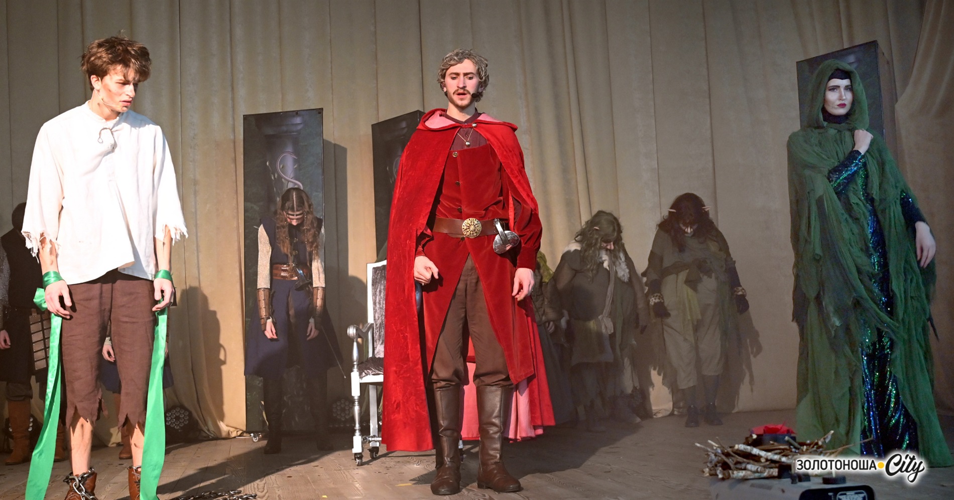 Новорічний мюзикл для золотоніської дітвори