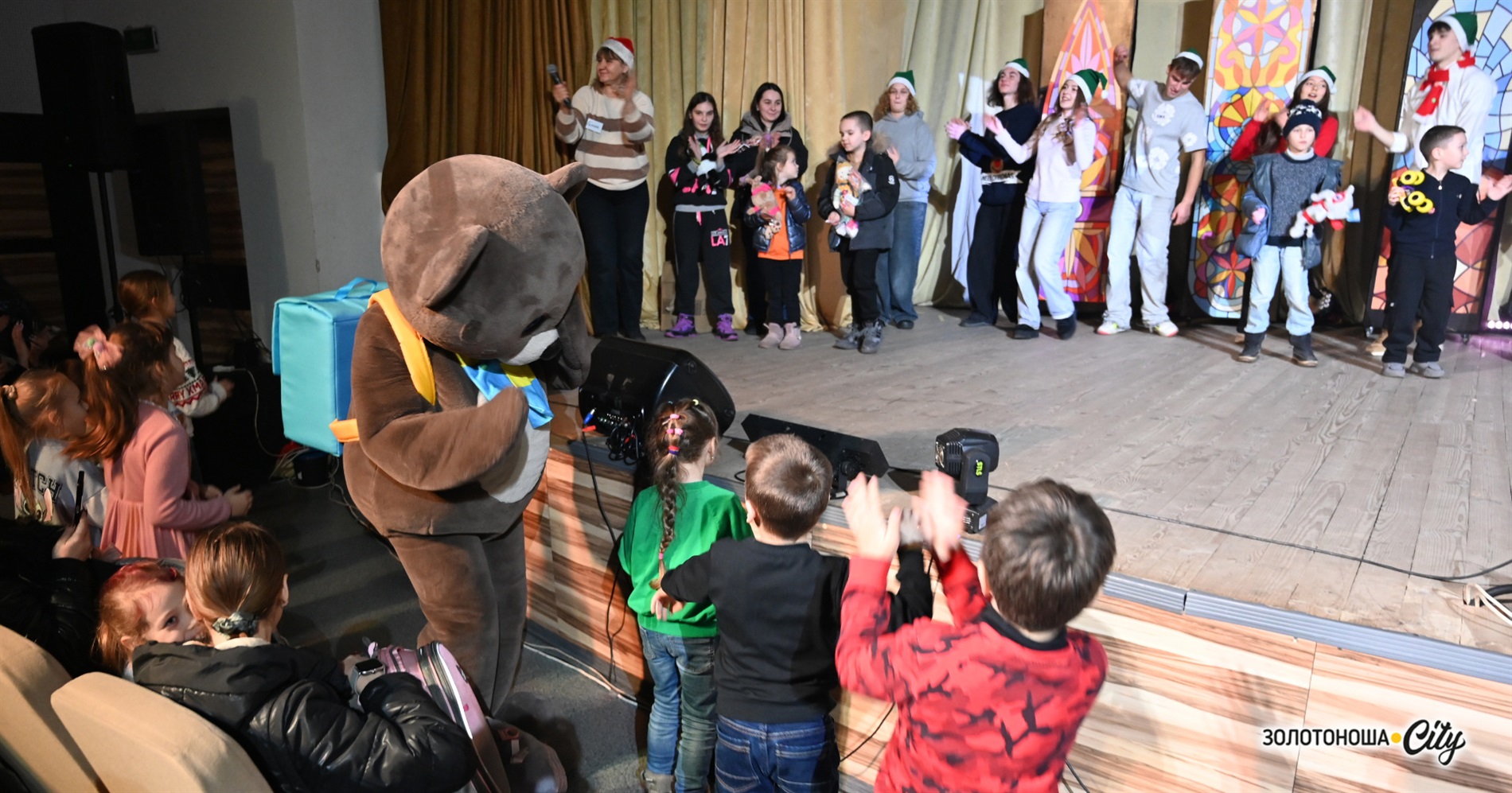 Новорічний мюзикл для золотоніської дітвори