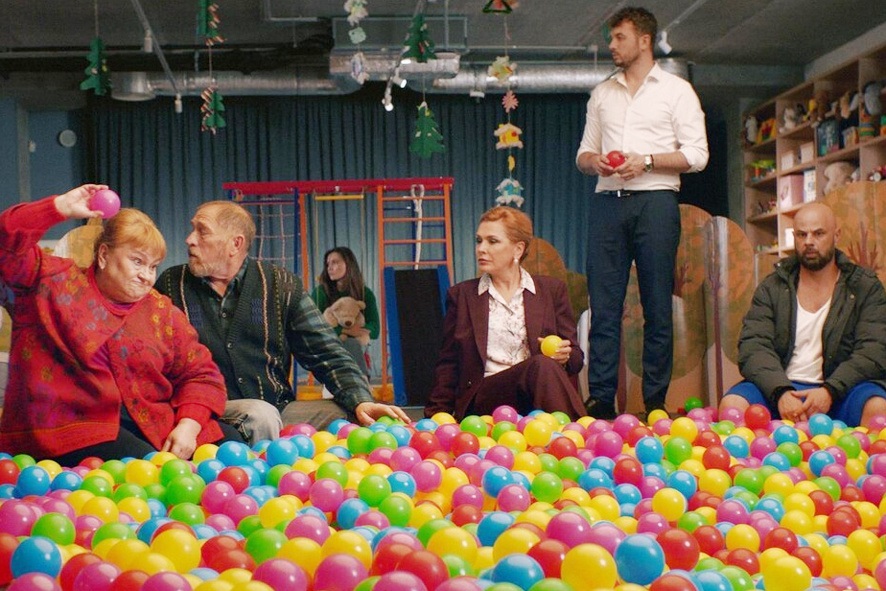 Вмикаємо святковий настрій: дивимося 10 українських фільмів про Різдво і Новий рік