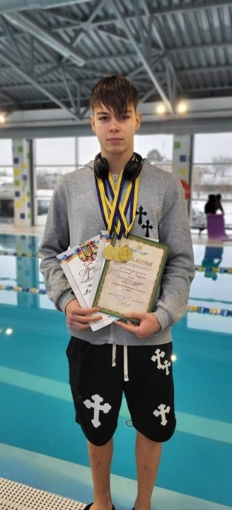 Рекордний старт: відкритий чемпіонат Золотоніської ДЮСШ з плавання зібрав 160 спортсменів