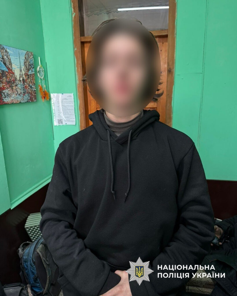 Небезпечні розваги на залізниці: на Золотоніщині підлітки каталися на вантажному потязі