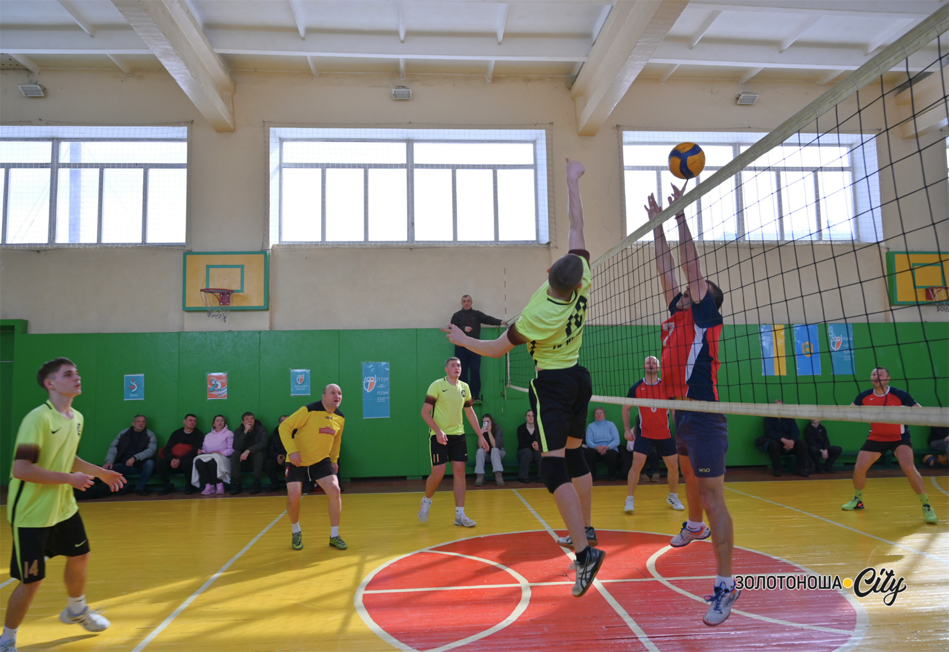 Суботні ігри підірвали впевненість команд, недільні – додали