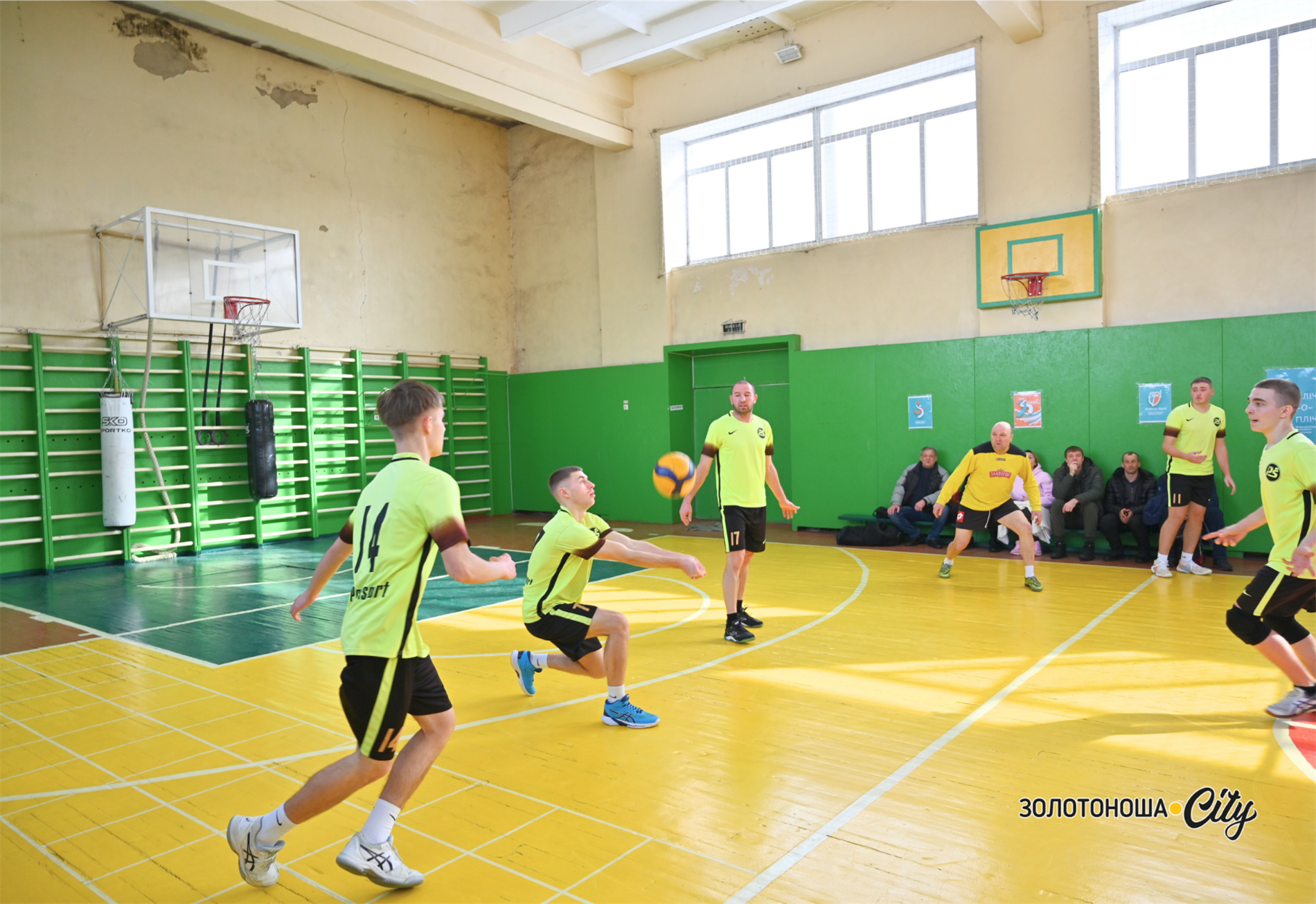 Суботні ігри підірвали впевненість команд, недільні – додали