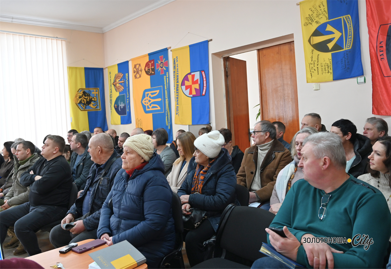 Містяни шукають правду і йдуть до депутатів за підтримкою