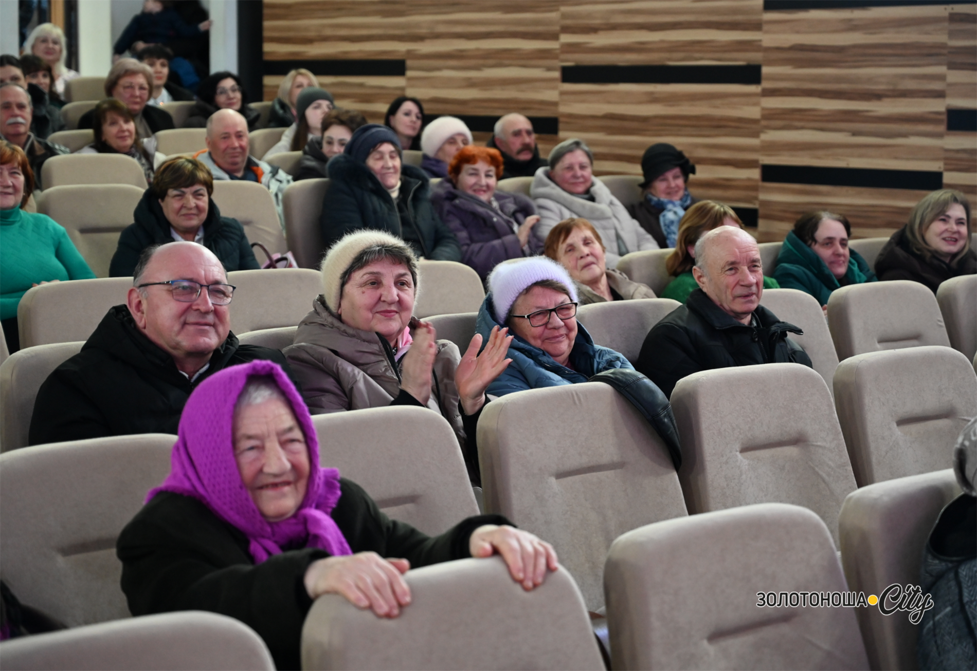 Благодійний концерт напередодні весни