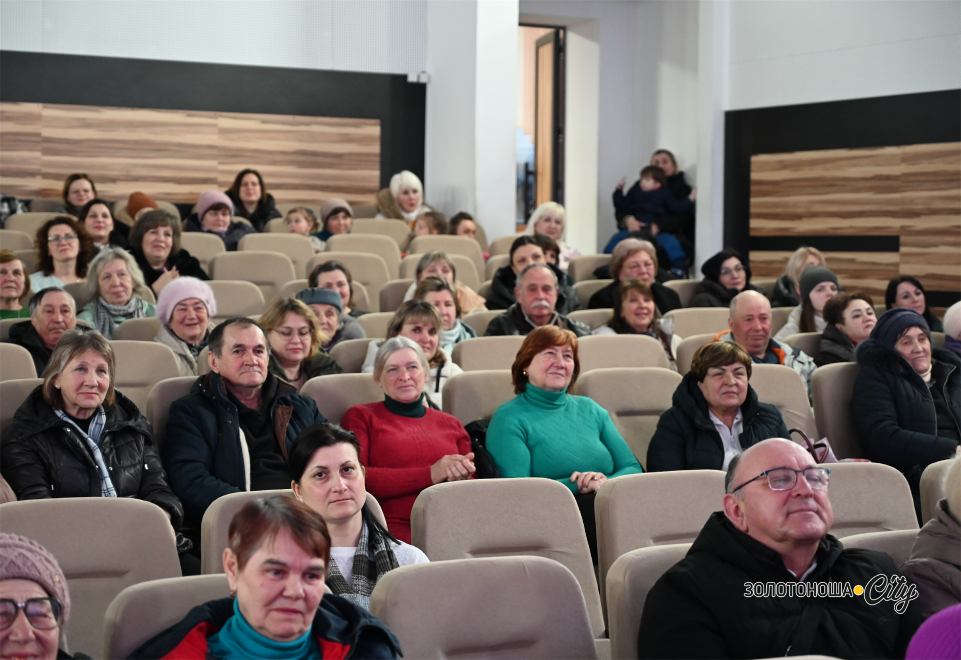 Благодійний концерт напередодні весни