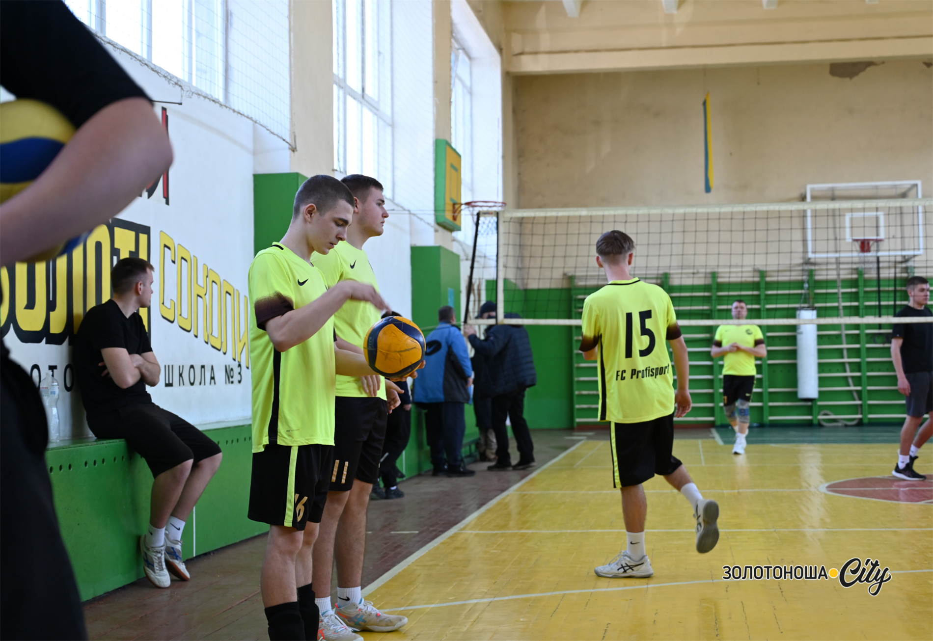 П’ятий день газетного турніру: хто лідирує, хто терпить фіаско