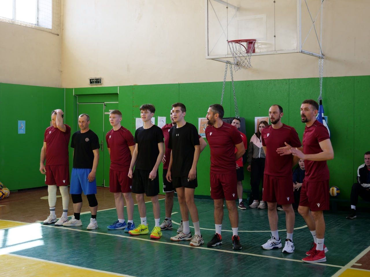 Волейбольна Золотоноша: хто стане чемпіоном?