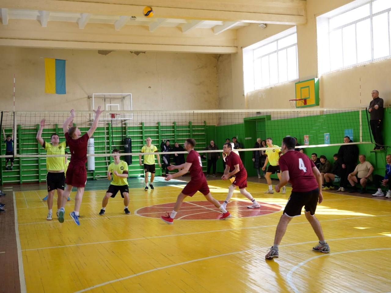 Волейбольна Золотоноша: хто стане чемпіоном?