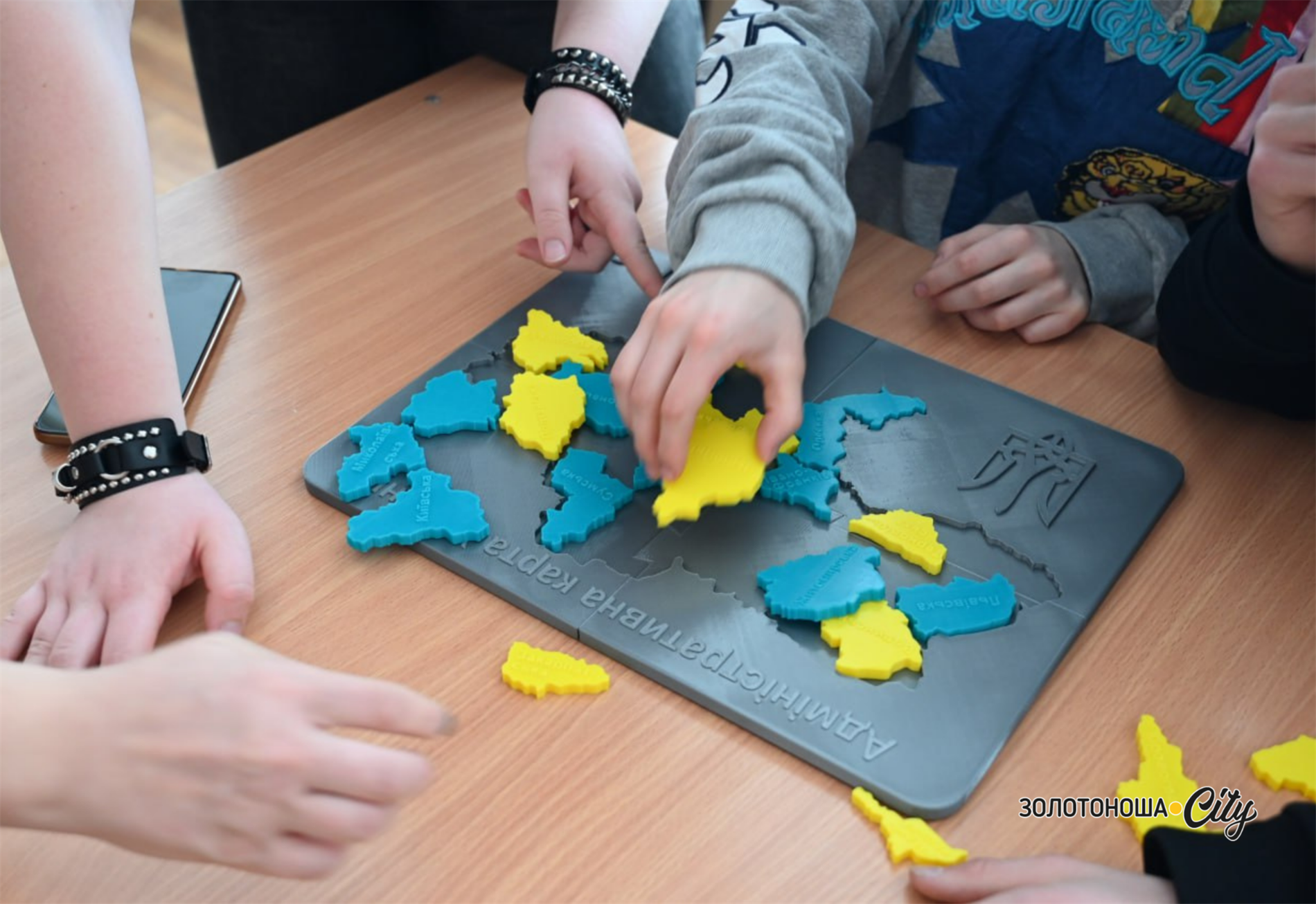 Пластик, що отримує друге життя: як у Золотоноші створюють 3D-майбутнє для молоді