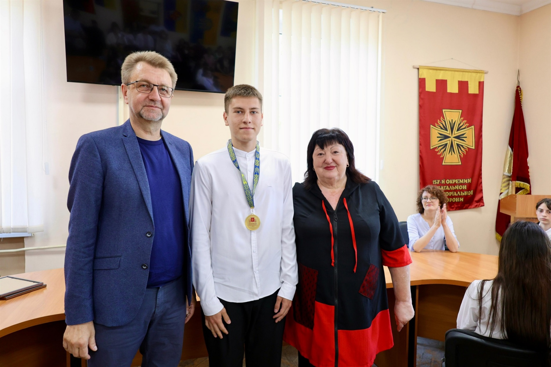 Заслужені перемоги золотоніських випускників