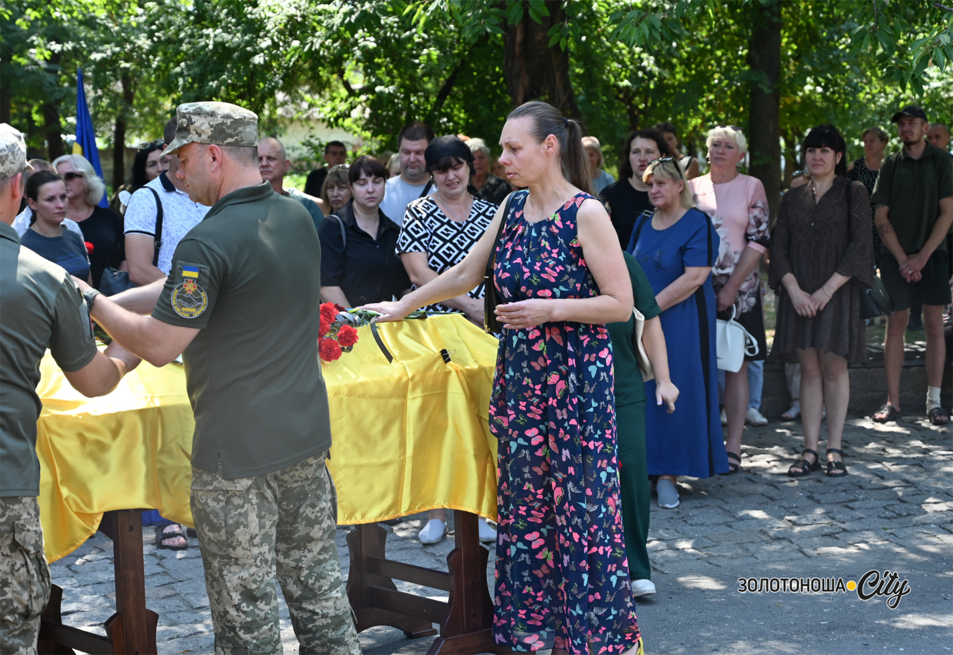 У Золотоноші попрощалися із захисником Олександром Подзьолкіним: фоторепортаж