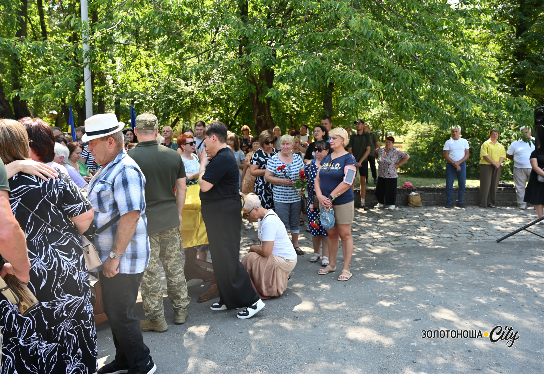 У Золотоноші попрощалися із захисником Олександром Подзьолкіним: фоторепортаж